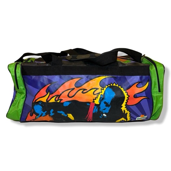 Vintage Official NBA 1996 Frank Kozik Promo Duffel Bag Gatorade Bulls vs Sonics - Picture 2 of 5
